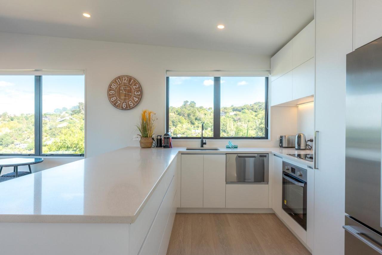 Luna Cottage. Stunning Ocean Views On Waiheke Oneroa Exterior photo