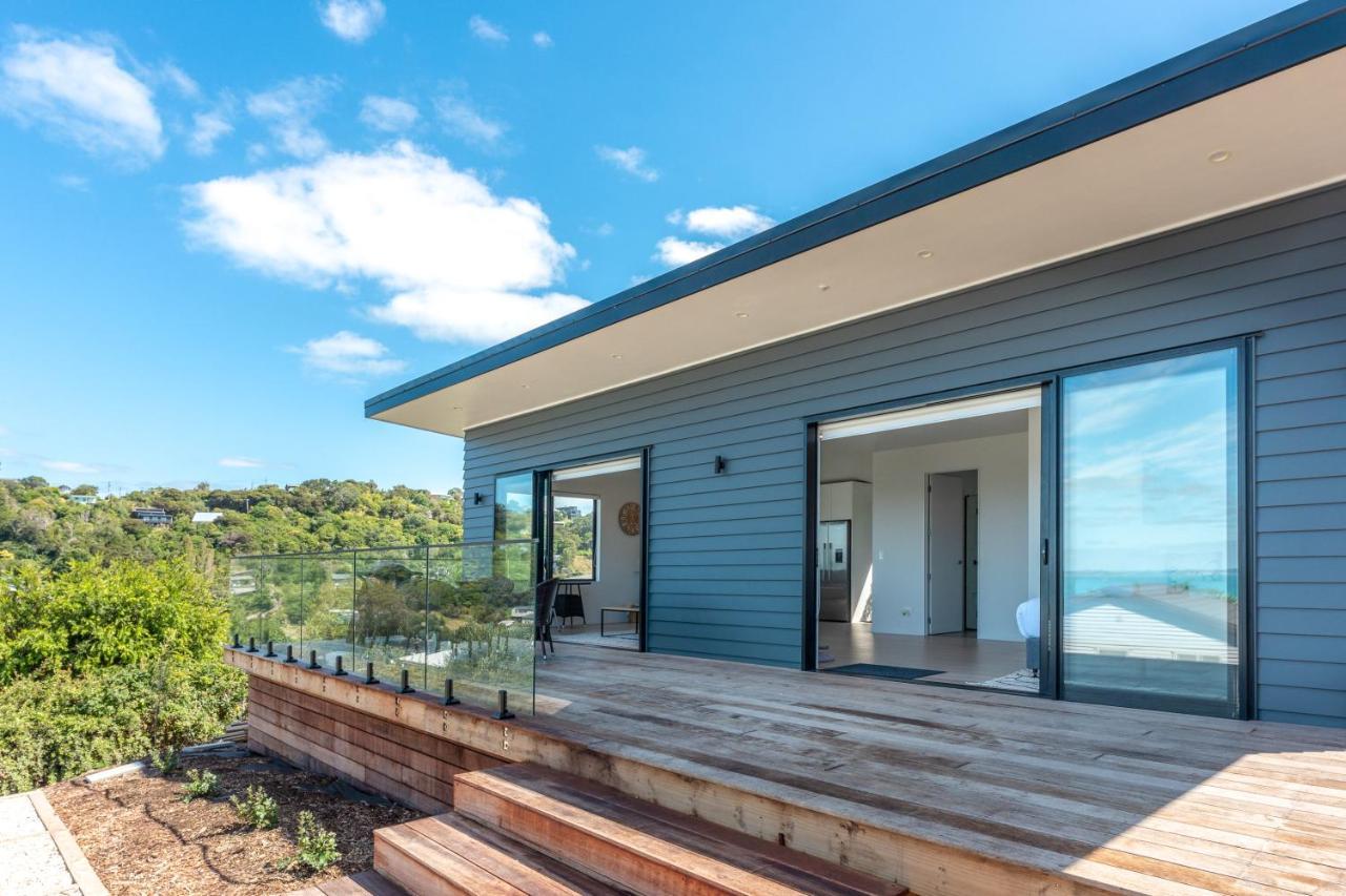 Luna Cottage. Stunning Ocean Views On Waiheke Oneroa Exterior photo